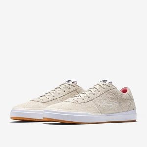 Nike Bruin Hyperfeel Quartersnacks Sneakers